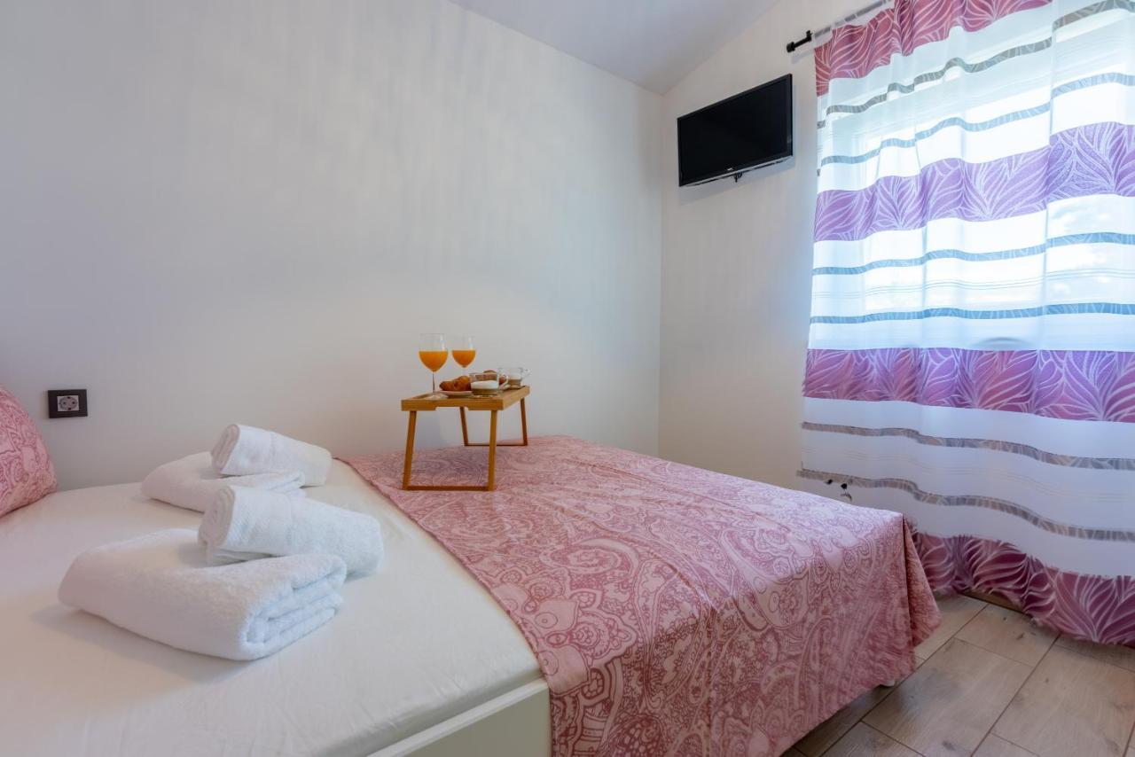 Summer Breeze Apartment Crikvenica Bagian luar foto